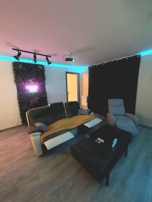 Appartamento Cinema A Domicile Morlaix Esterno foto