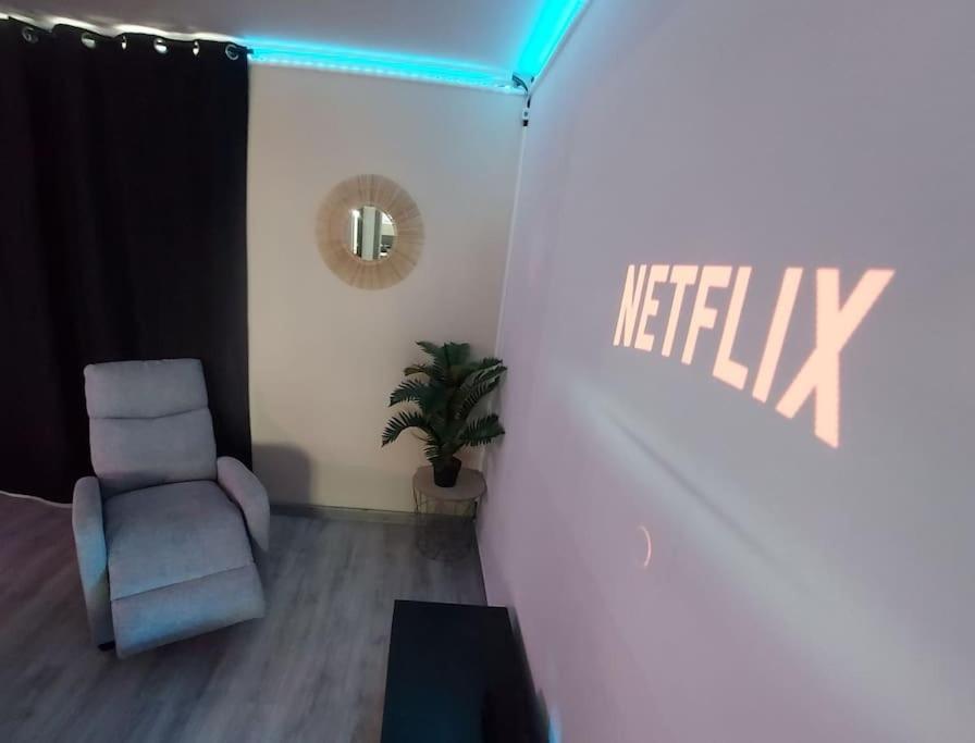 Appartamento Cinema A Domicile Morlaix Esterno foto