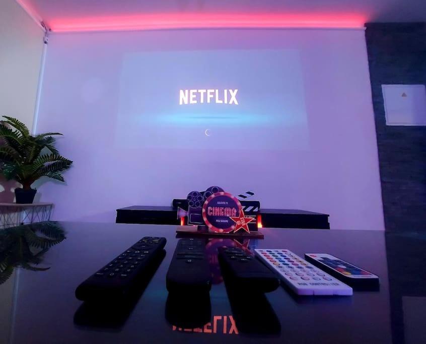 Appartamento Cinema A Domicile Morlaix Esterno foto